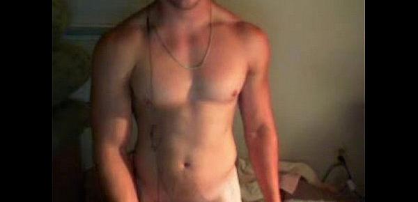  horny marine wanks and flexes his muscles